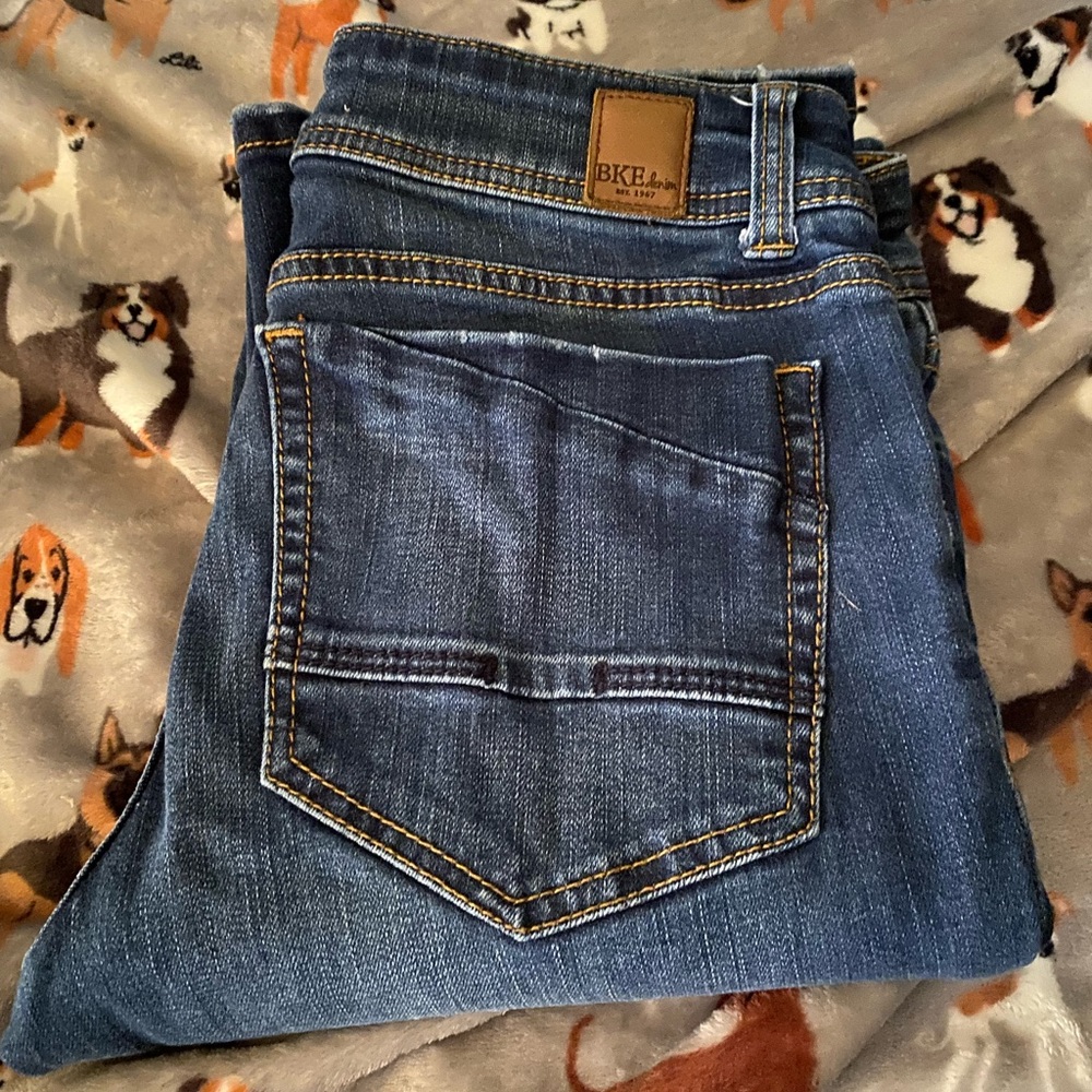 BKE Ashley Jeans. 29 X 34 PRICE FIRM